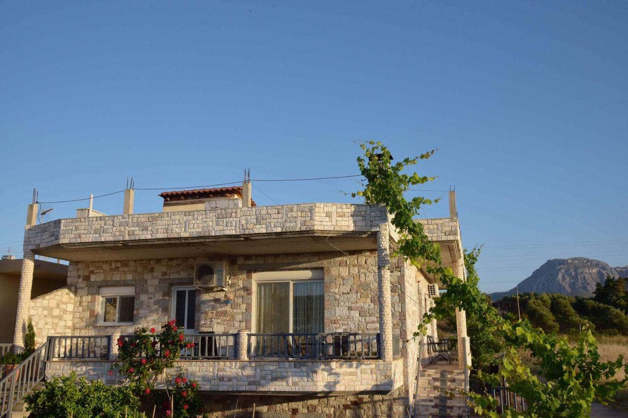 Stone Villa Corinth Exterior foto